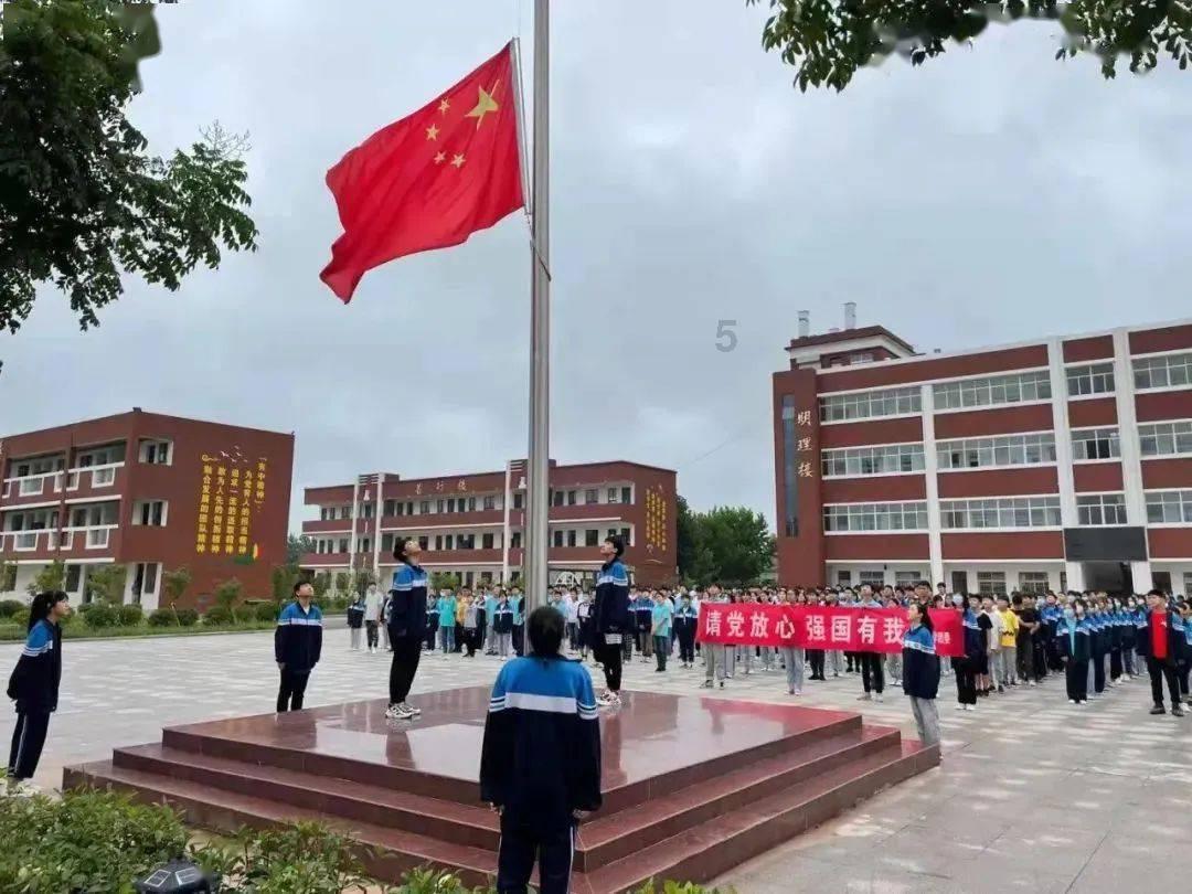女生是否该为了男友放弃工作?-有问必答平台,解答你的疑问