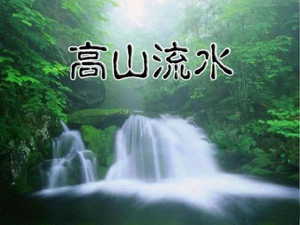 逃离黑白系房屋
