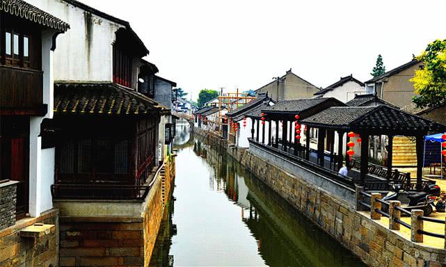 监狱建筑师